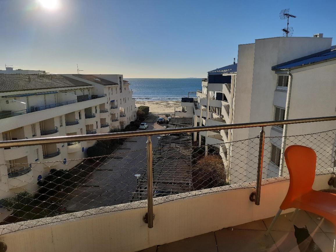 Residence Chateau Leenhardt - Appartement T2 Face A La Mer لو غراو دو روا المظهر الخارجي الصورة